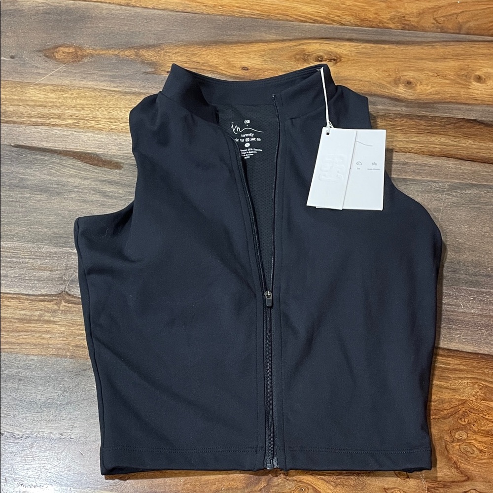 Crop Shop Boutique Black Zip-Up Crop Top